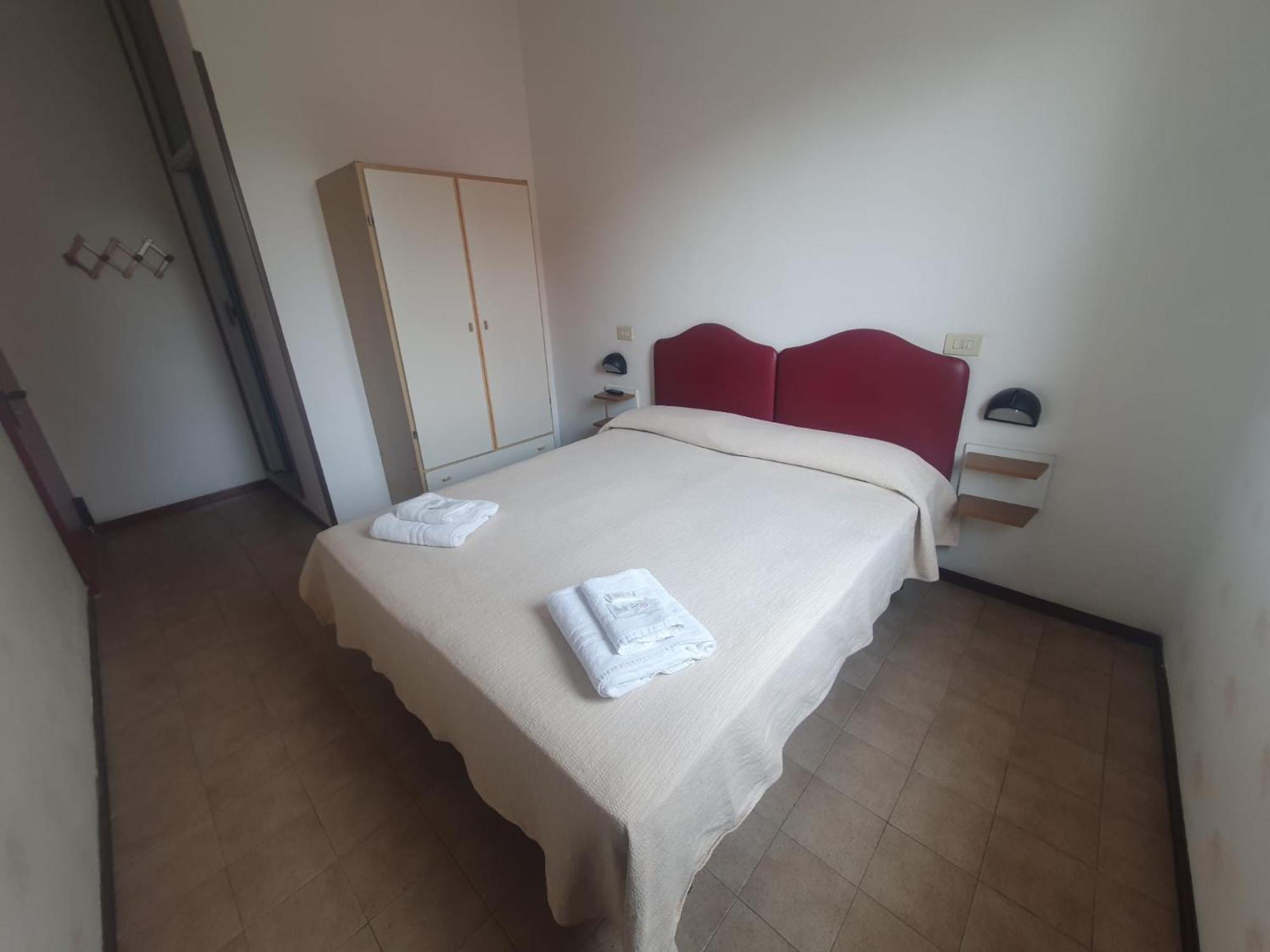 Hotel Ideale Young People Under 40 Rimini Ngoại thất bức ảnh