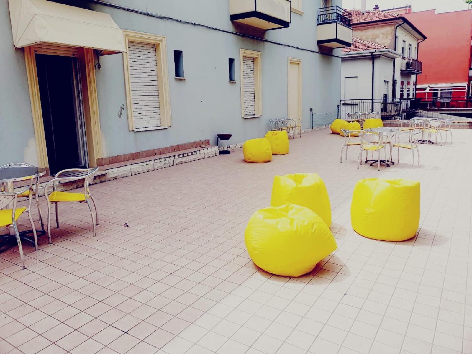 Hotel Ideale Young People Under 40 Rimini Ngoại thất bức ảnh